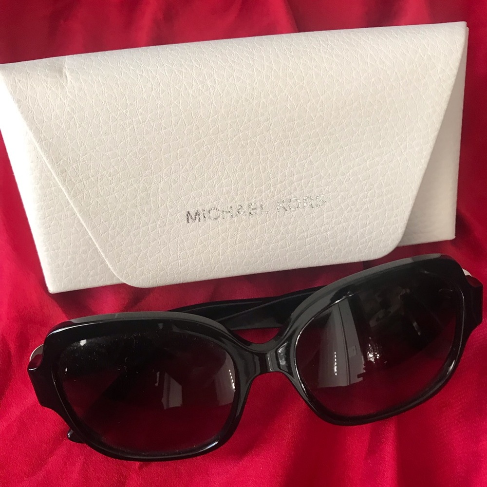 Sunglasses - Picture 2 of 3